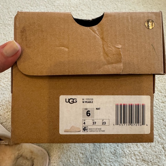 UGG Cream Pearle Slippers - Picture 6 of 10